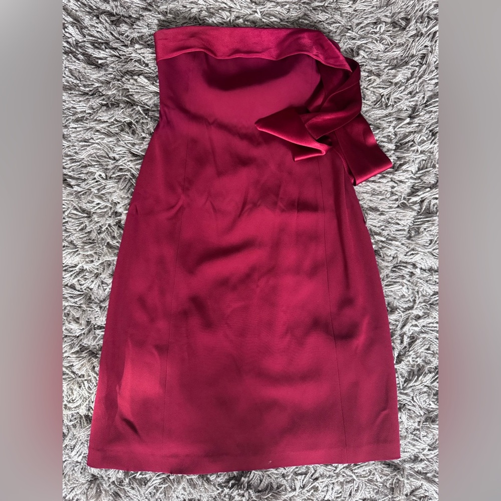 Club Monaco beautiful burgundy dress